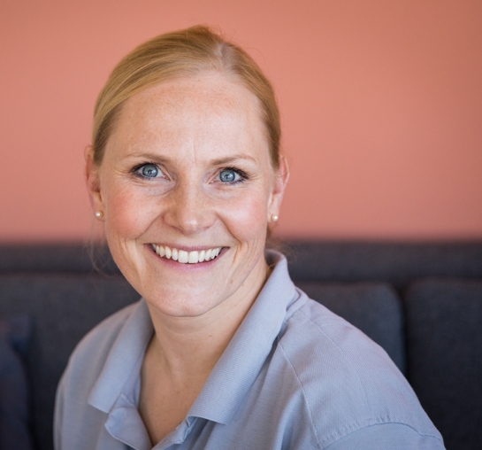 Zahnärztin Dr. med. dent. Svenja Bergmann